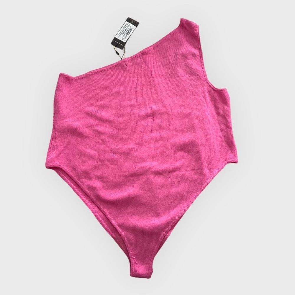 Pretty Little Thing Plus Fuchsia One Shoulder Knitted Bodysuit XXL NWT - Picture 5 of 8